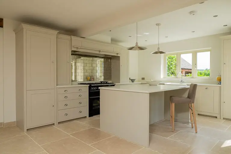 Traditional window in the kitchen of an Armsgate Property Development at Melbourne Derby