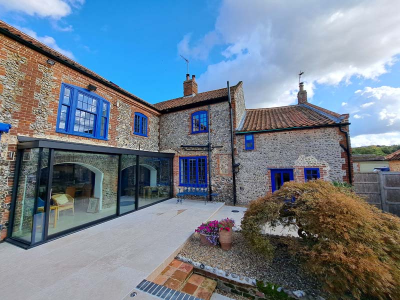 Captivating Norfolk heritage windows accentuating the coastal charm of Wells-next-the-Sea