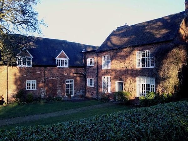 Harvington heritage windows long